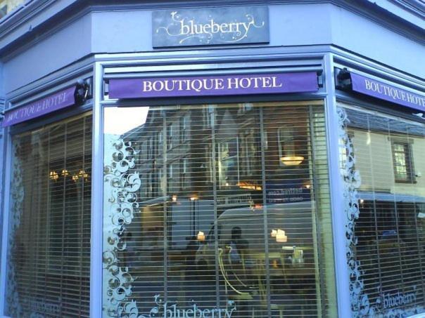 The Blueberry Hotel Pontypridd Esterno foto